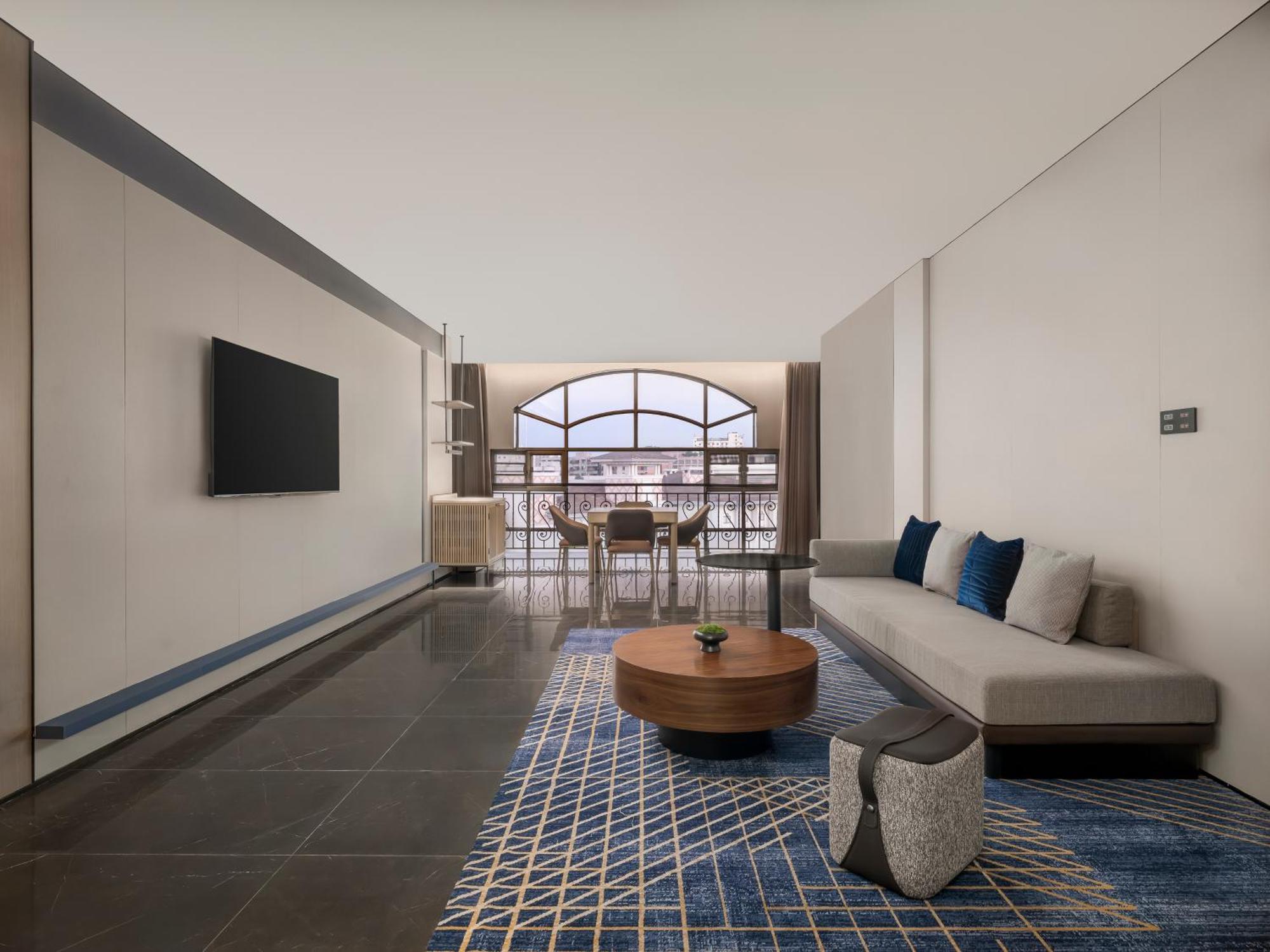 Four Points By Sheraton Yangjiang City Center Exterior foto