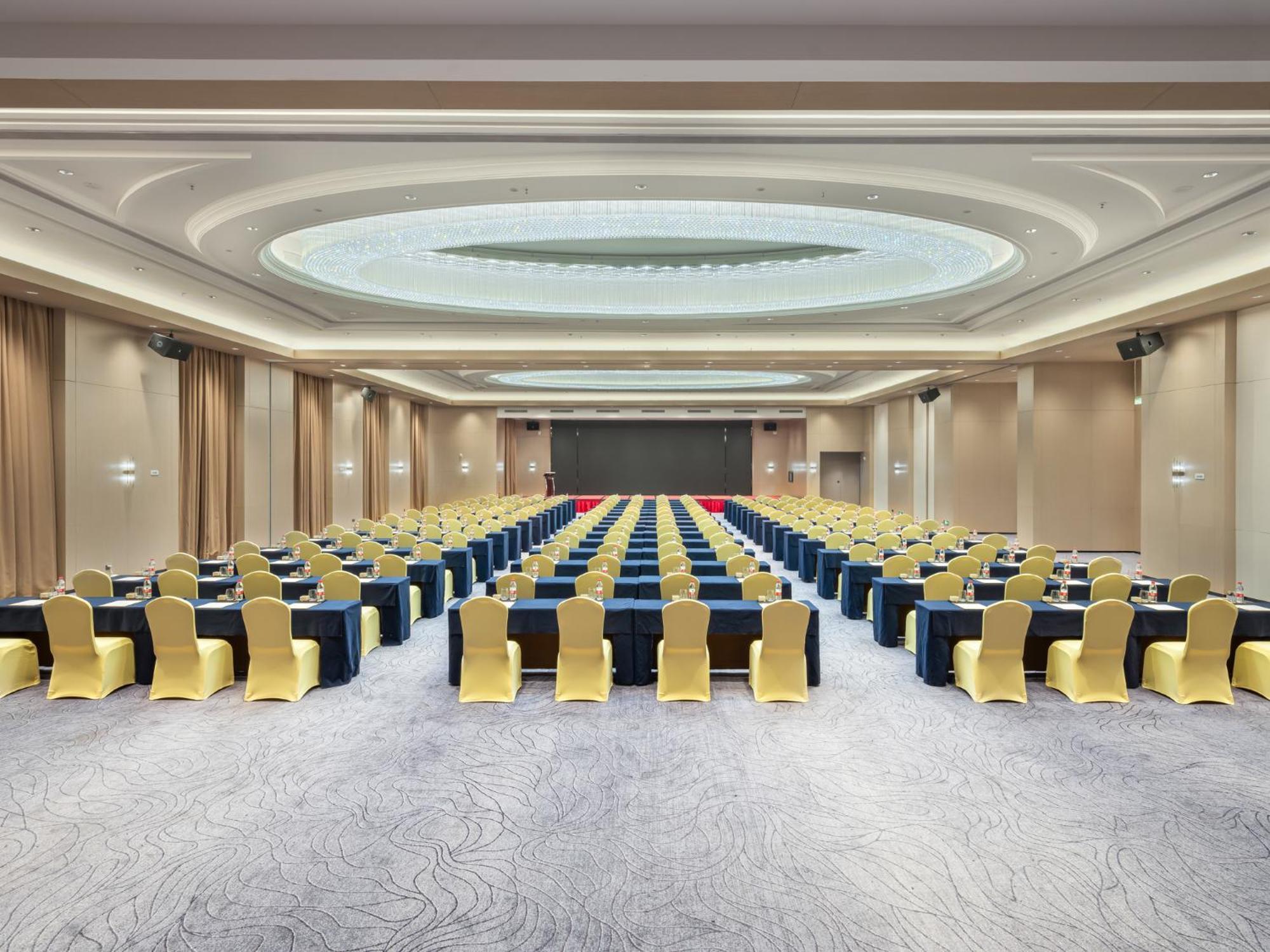 Four Points By Sheraton Yangjiang City Center Exterior foto