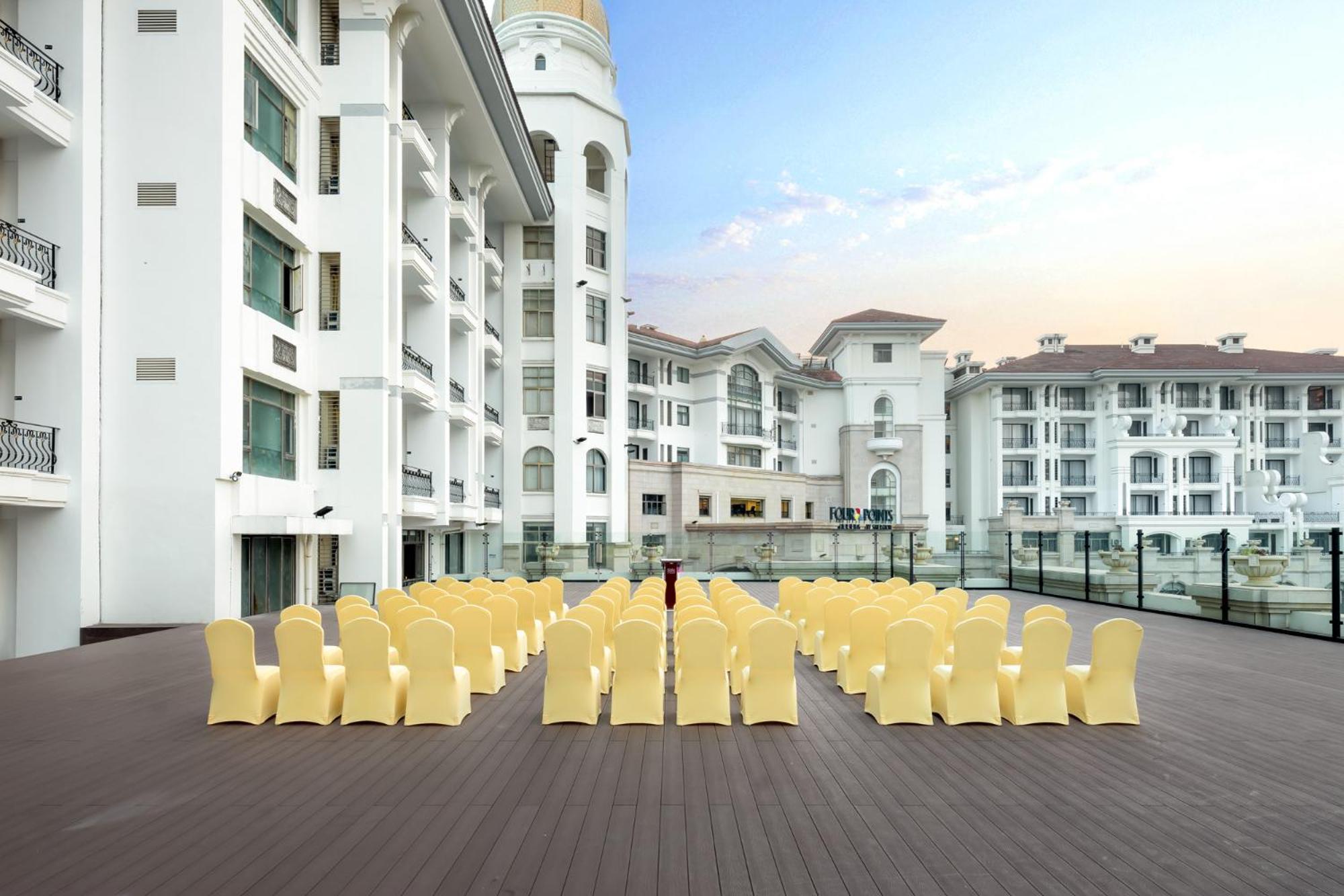 Four Points By Sheraton Yangjiang City Center Exterior foto